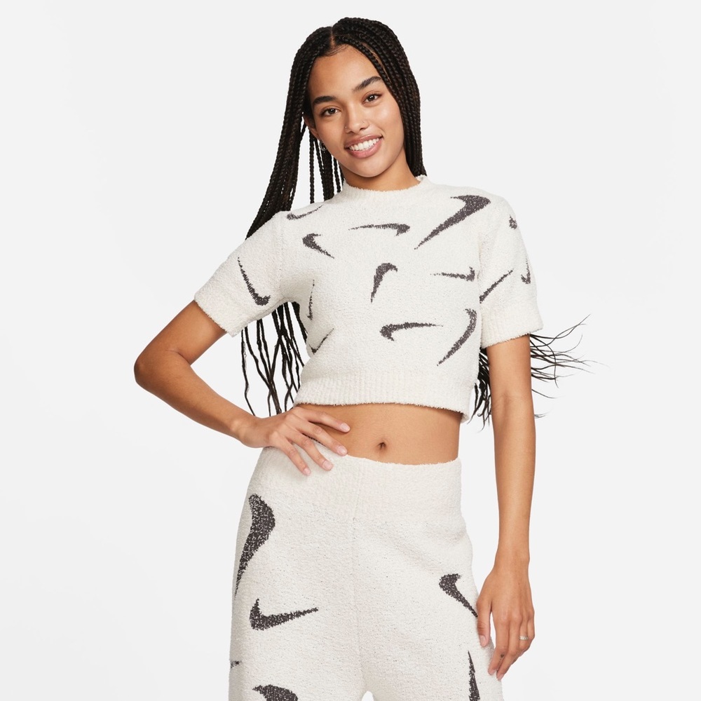 NIKE Phoenix Cozy Bouclé Crop Top